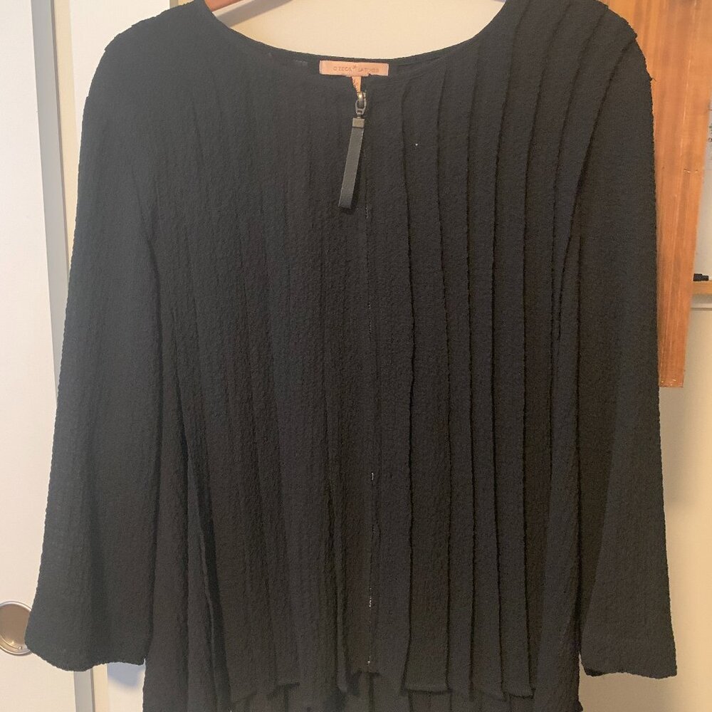 Gibson Latimer Black Blouse Size M